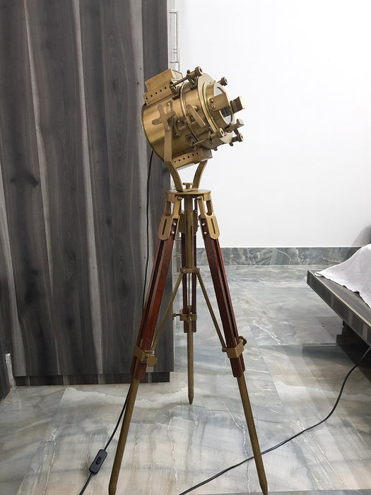 Vintage Antique Hollywood Theater Marine Searchlight Nautical Wooden Brown Tripod Handmade Brass Floor Lamp Retro Spotlight - Home Decoration LED Lamps